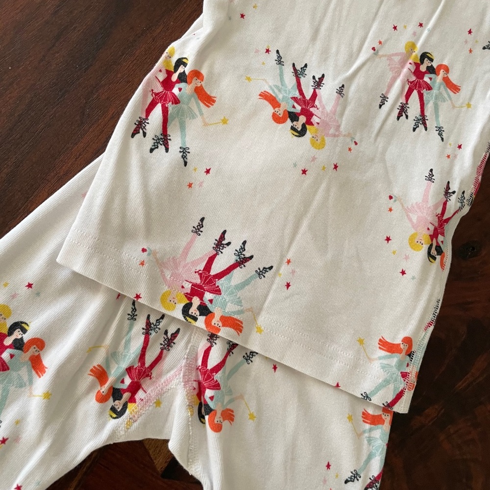 Hanna Andersson Size 3 organic cotton Pajama - Picture 6 of 9